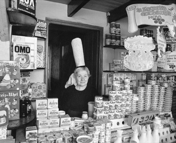 Jeanne CONAN, épouse Rohou, boulangerie-épicerie Landudec